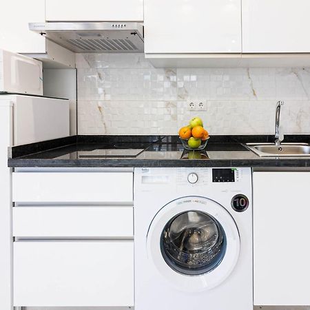 Arriola Apartamento Con Terraza Freshapartments Malaga Luaran gambar